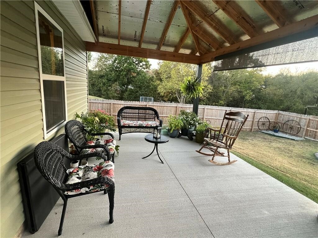 Property Photo: 185 Colton Street AR 72740
