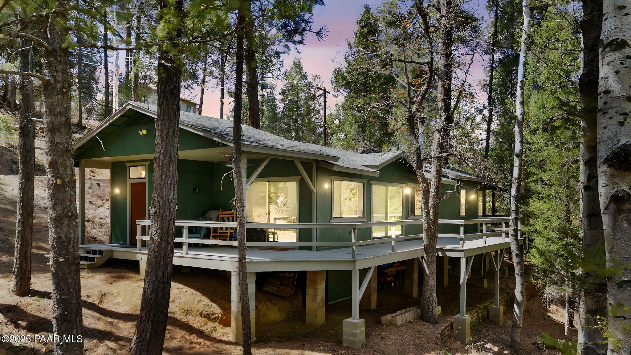 Property Photo: 2725 E Vista Drive AZ 86303