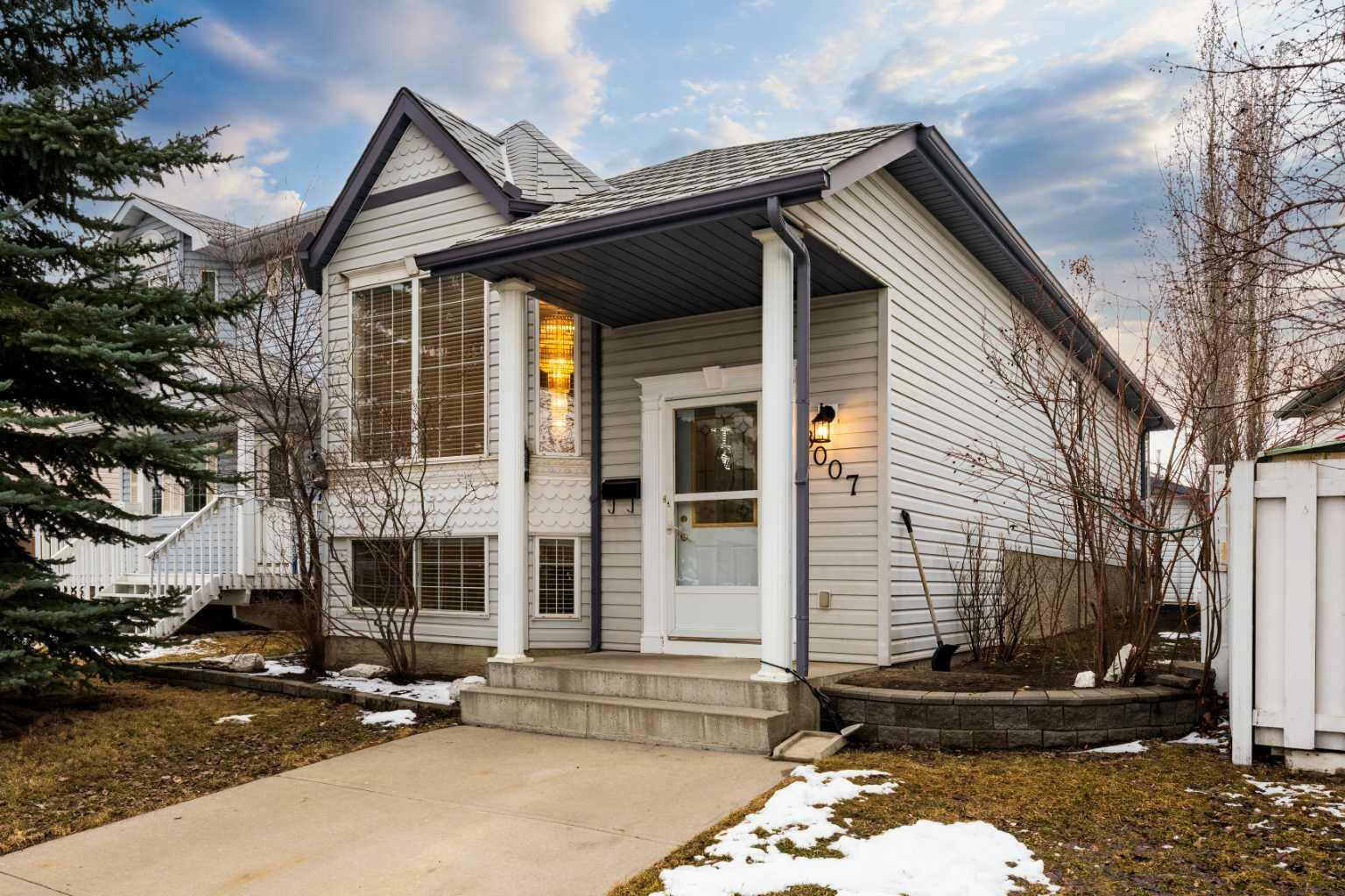Property Photo: 8007 Laguna Way NE AB T1Y 7A4
