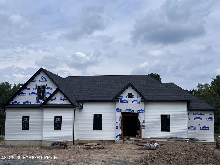 14 Denise Court  Albrightsville PA 18210 photo