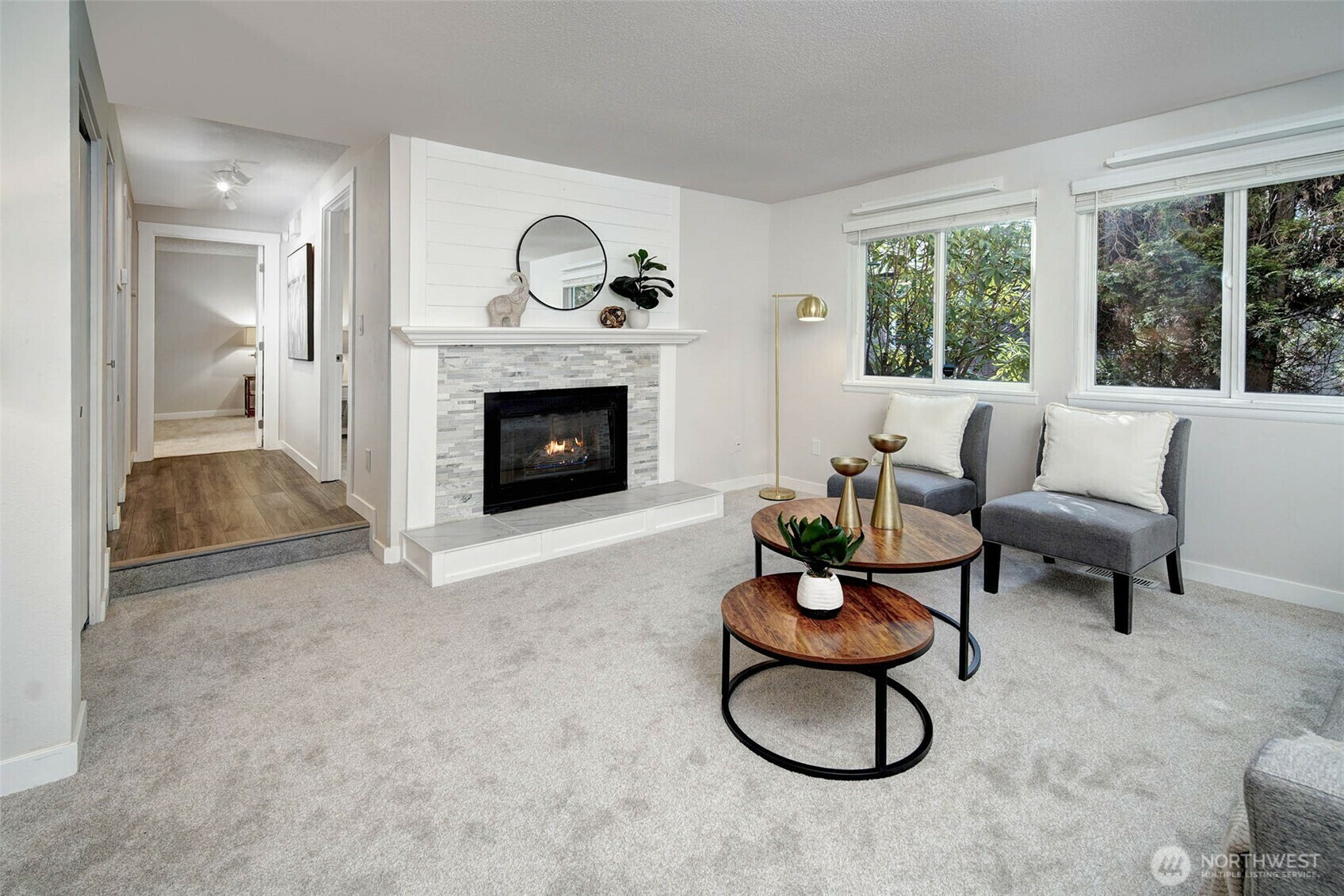 Property Photo: 12016 Slater Avenue NE D3 WA 98034