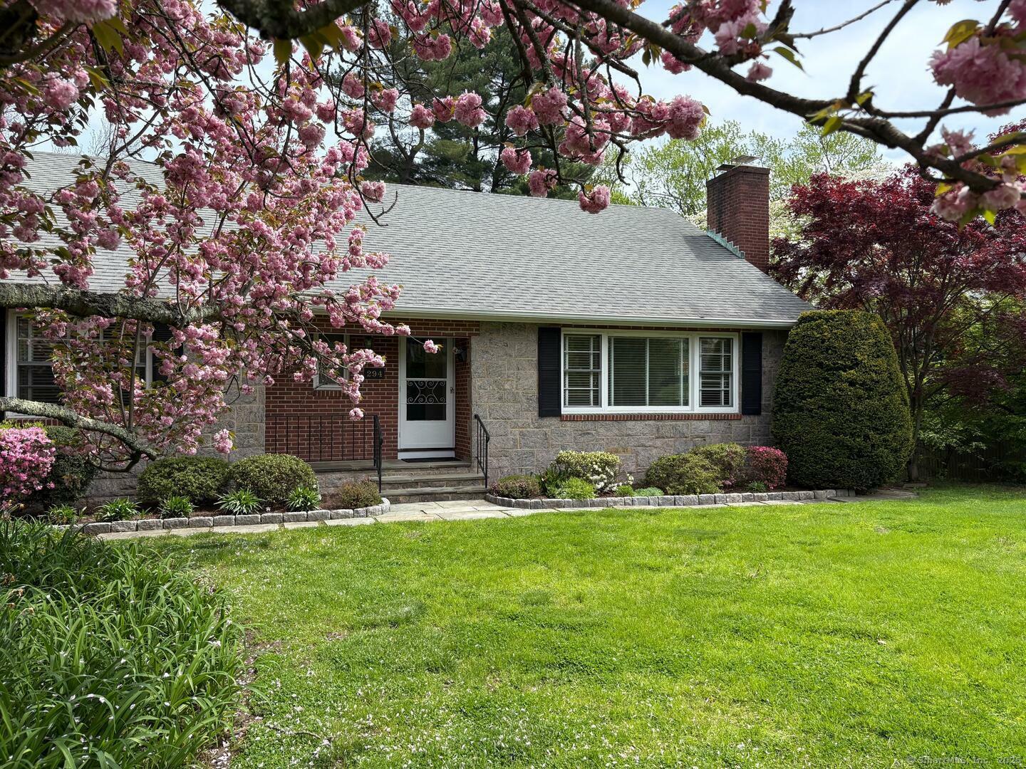 Property Photo: 294 South Avenue CT 06840