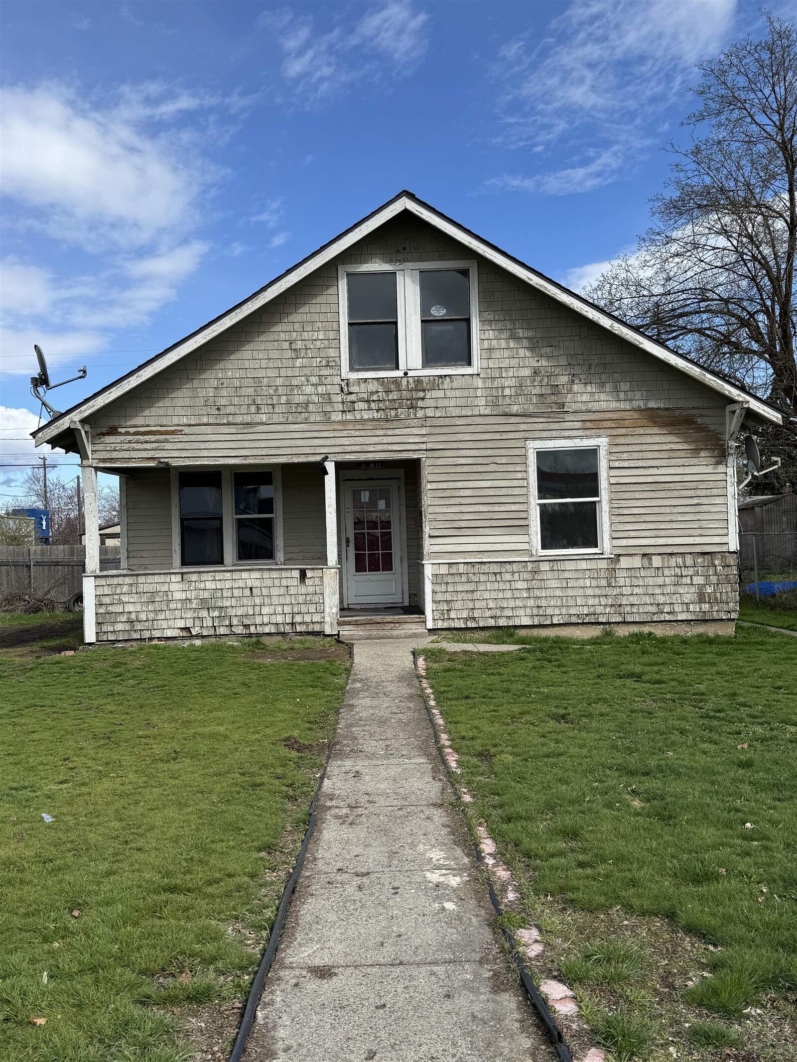 Property Photo:  411 S Ferrall St  WA 99202 