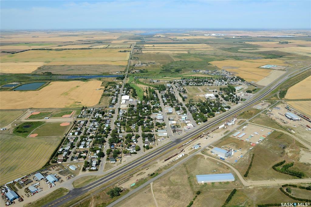 Property Photo: 510 3rd Street W SK S0L 0P0