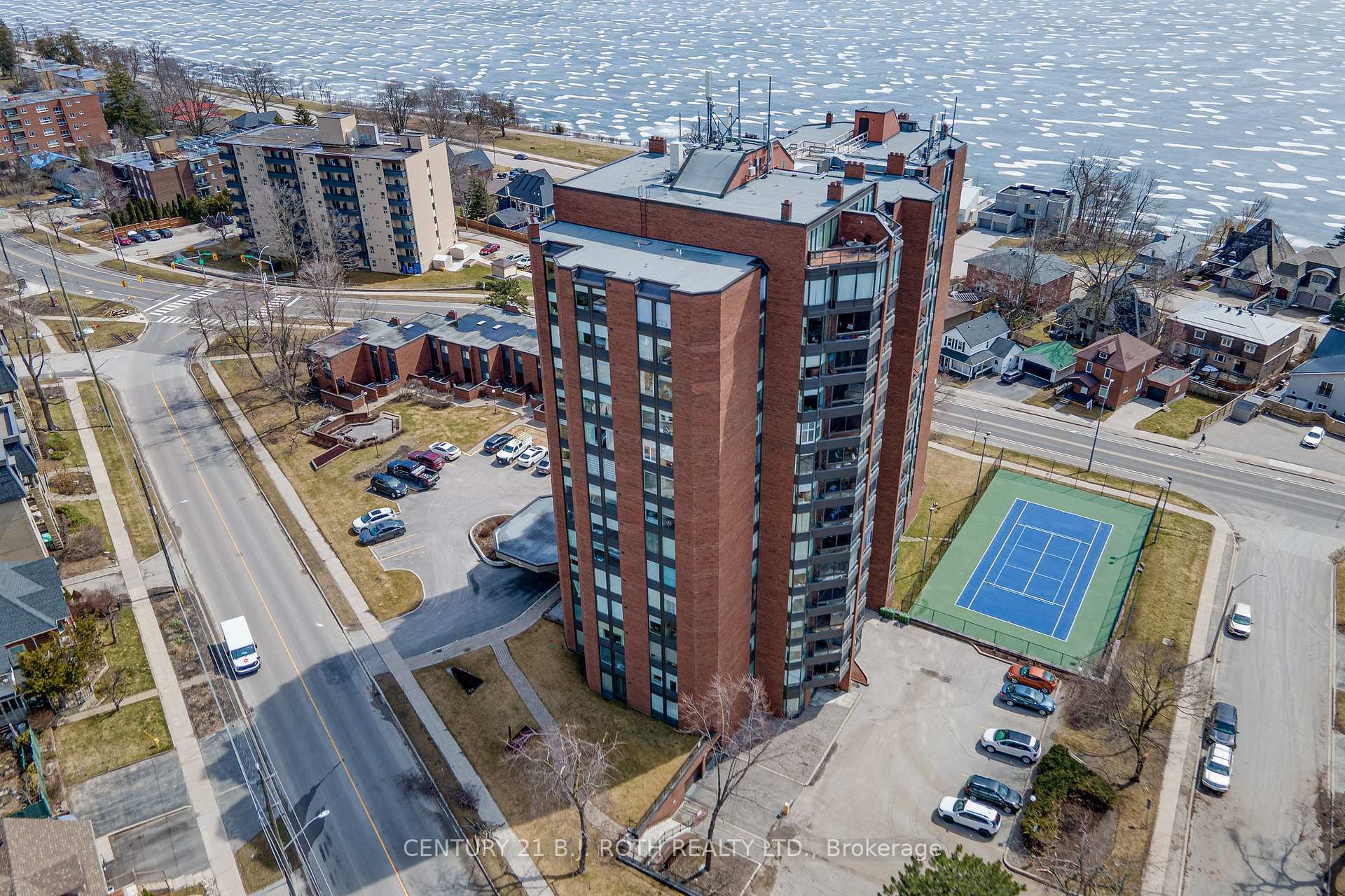 Photo de la propriété: 181 Collier Street 301 ON L4M 5L6