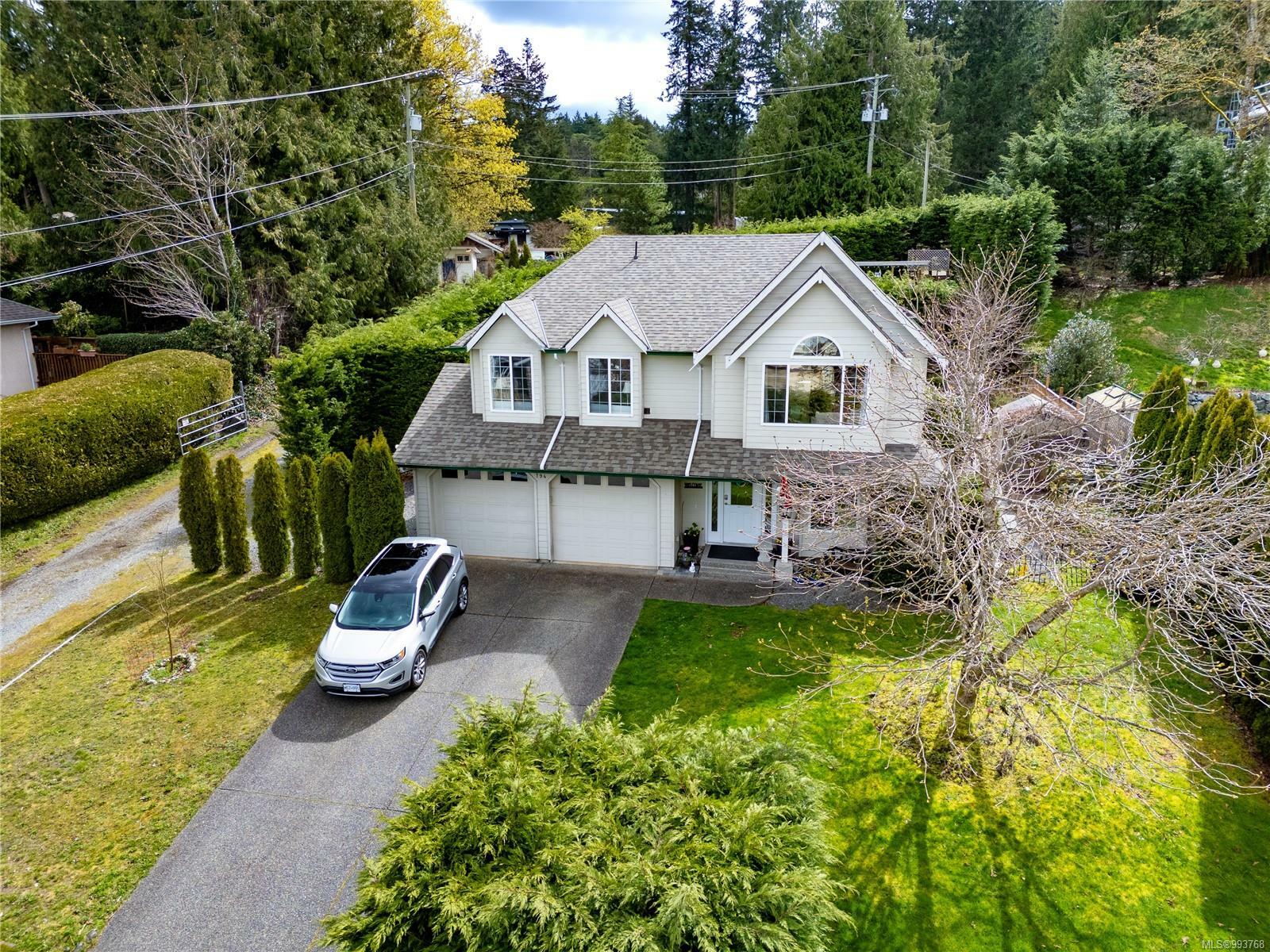 Photo de la propriété: 794 Windsong Pl BC V8H 1B4