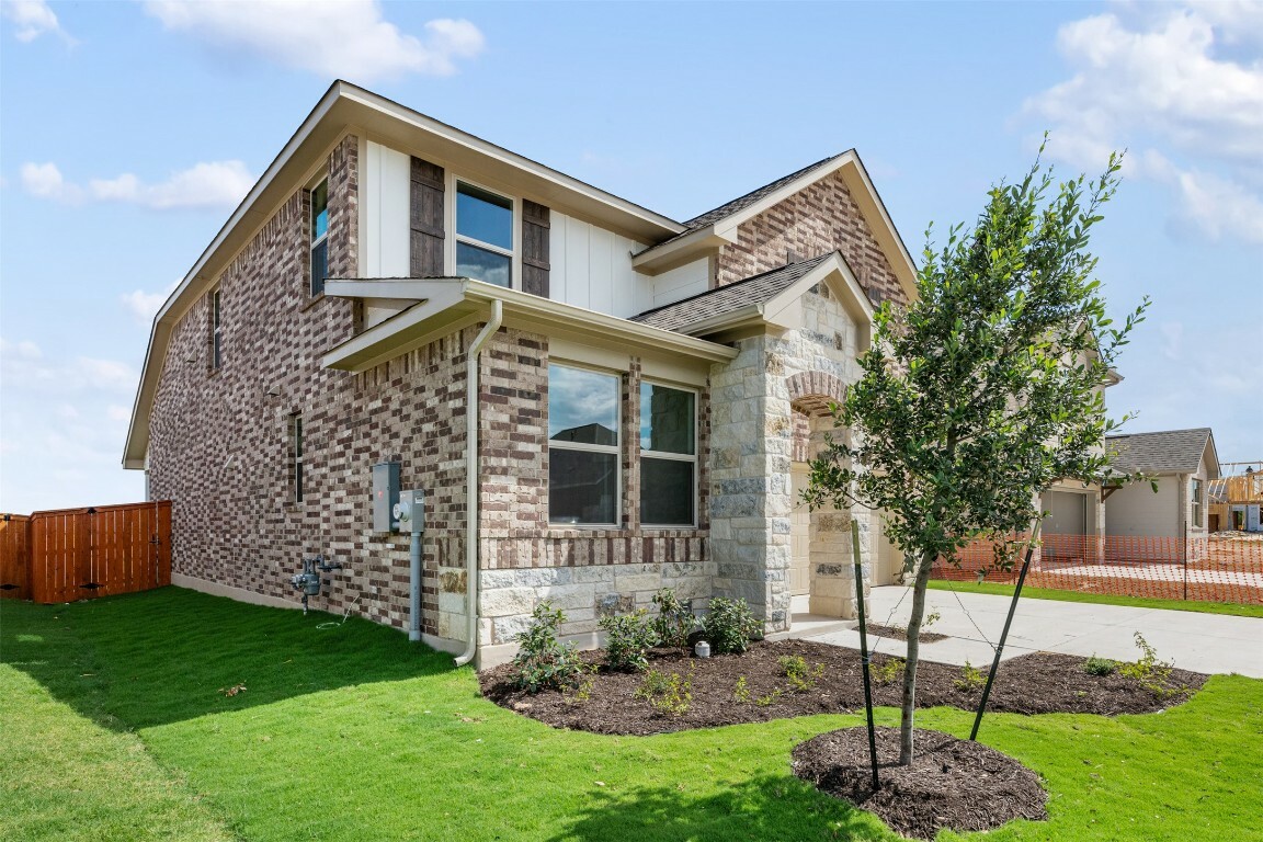 Property Photo: 2441 Walking Y Road TX 78633