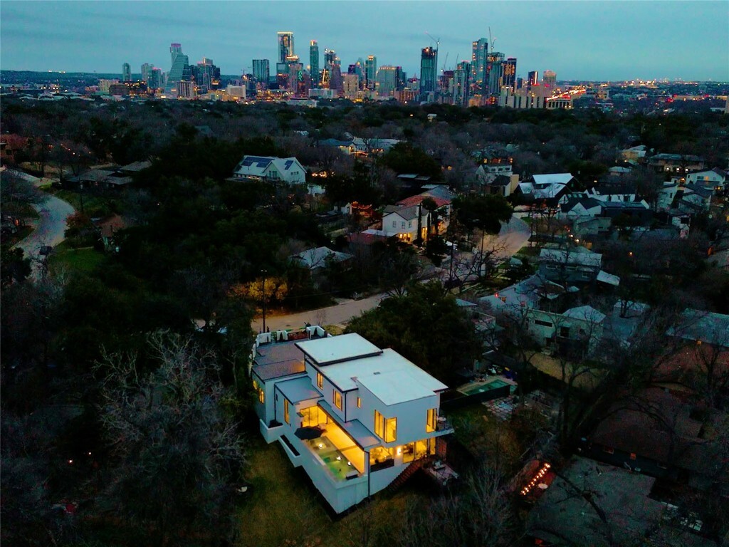 Property Photo: 1115 Gillespie Place TX 78704
