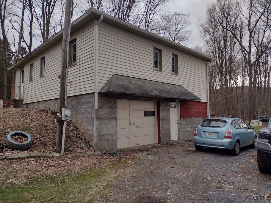 Property Photo:  2582 Phelps Road  NY 13101 
