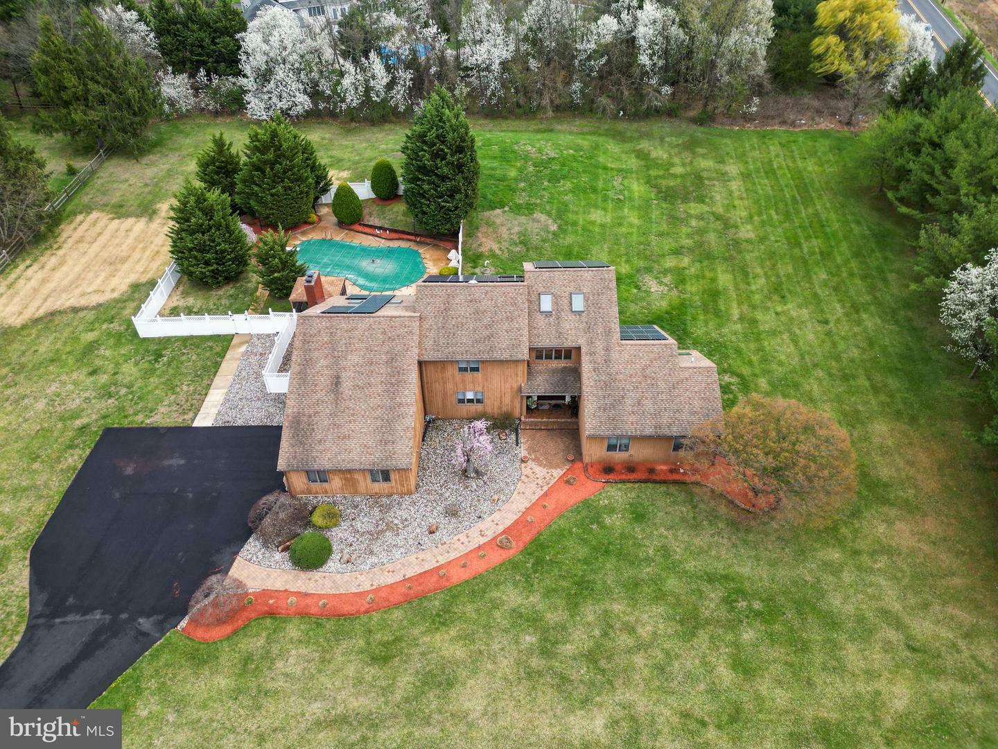 Property Photo: 700 Cox Road NJ 08057