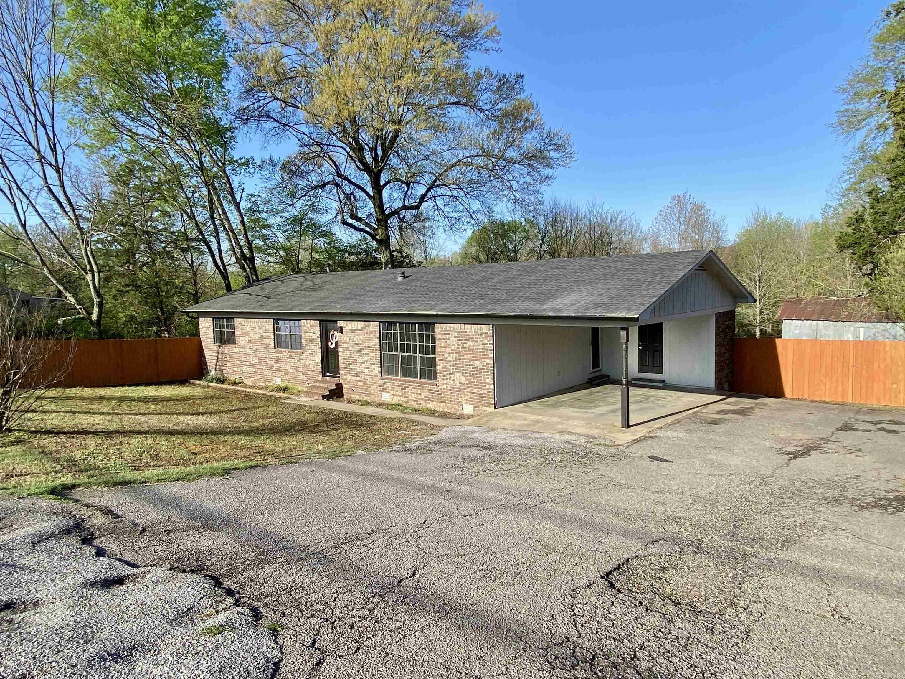 Property Photo: 209 N Ray Road AR 72830