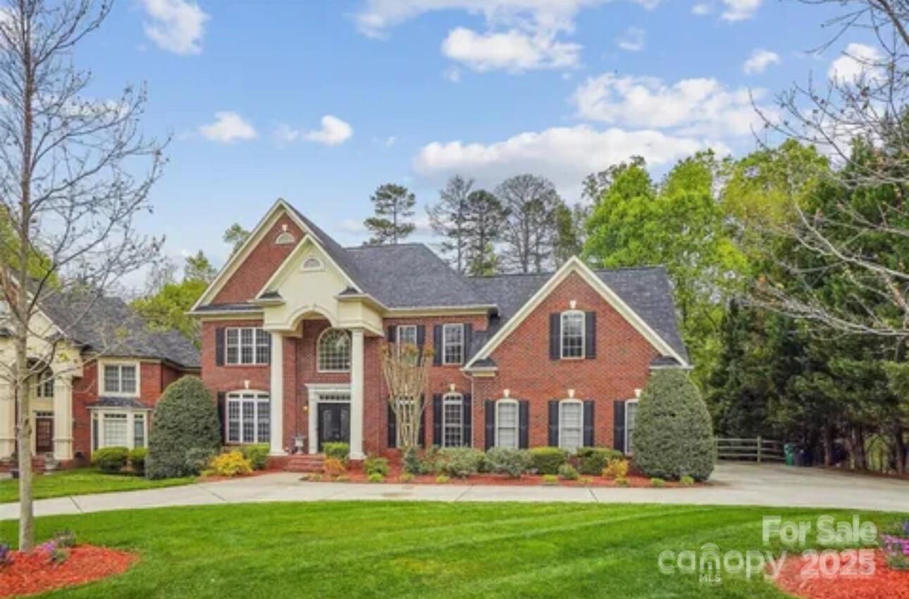 Property Photo: 12011 Olden Court NC 28262