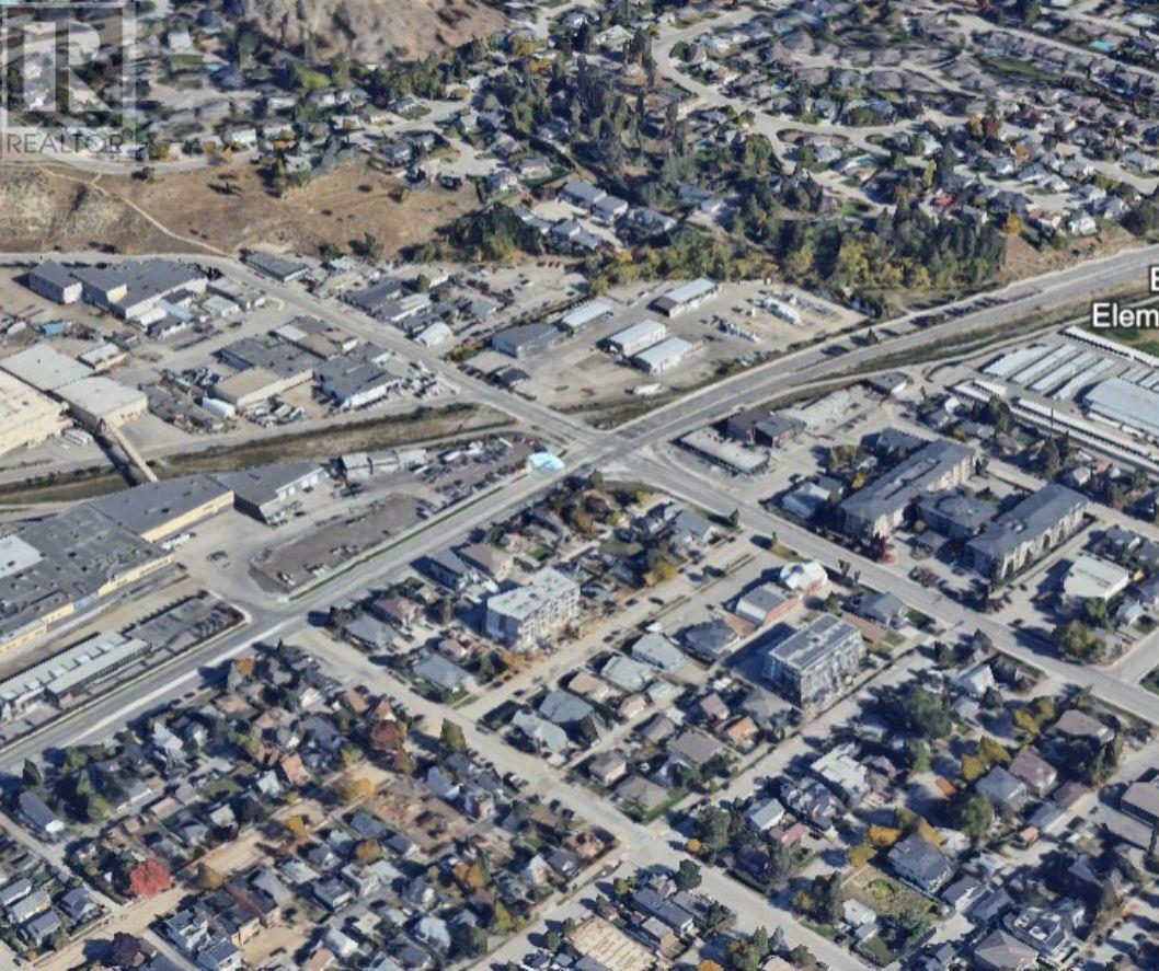 Photo de la propriété: 1077 Clement Avenue 2 BC V1Y 7E3