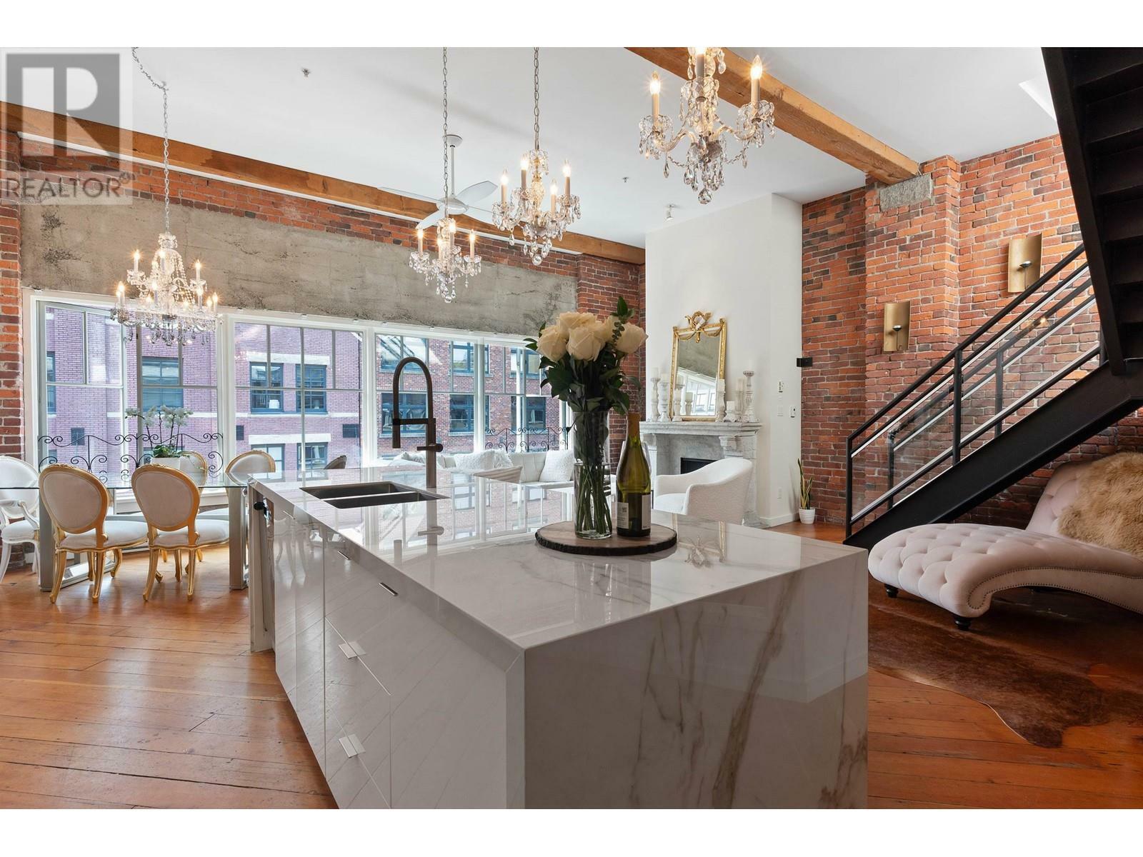 Property Photo: 1178 Hamilton Street Ph1 BC V6B 2S2