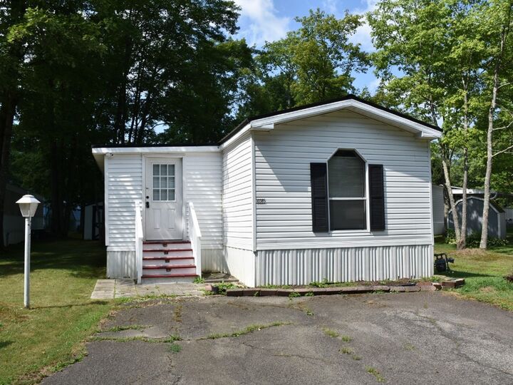 Property Photo: 10385 Center Drive PA 16335