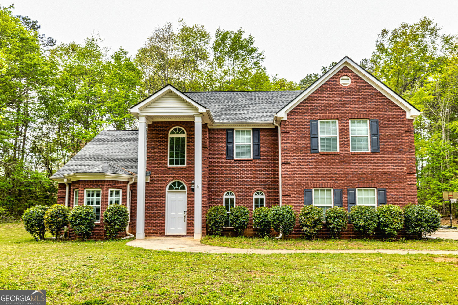 Property Photo: 1015 Middlebrook Drive GA 30252