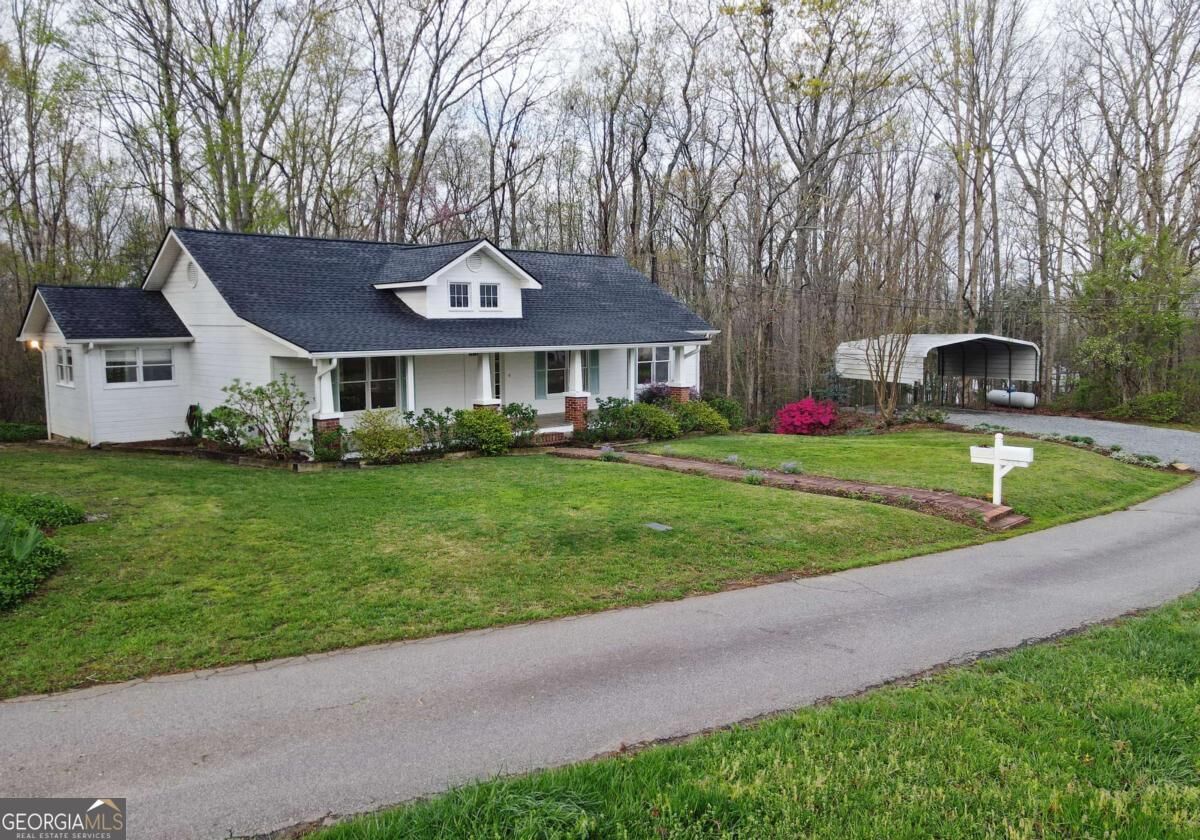 Property Photo:  265 Ross Road  GA 30513 