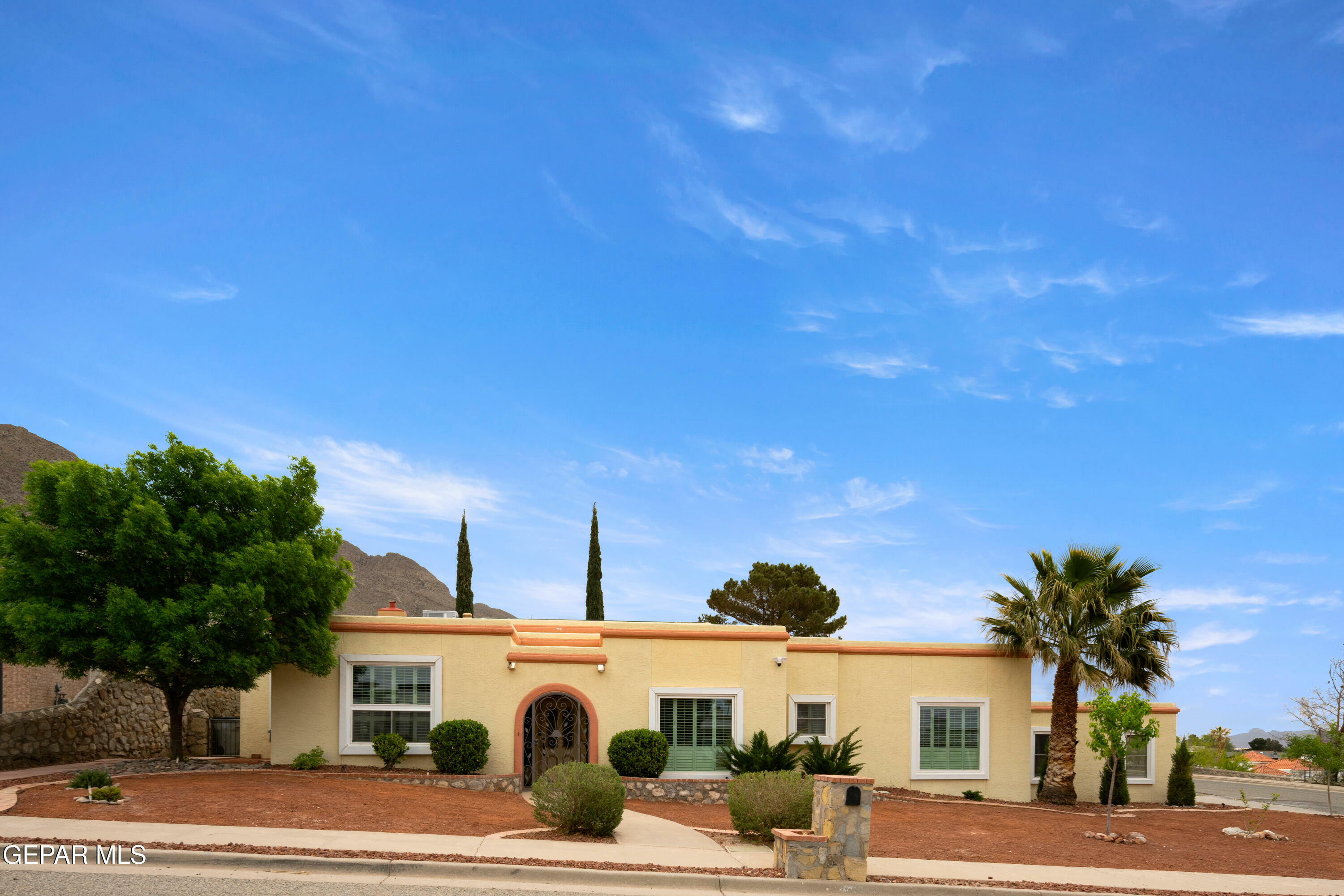 Property Photo: 656 Skydale Drive TX 79912