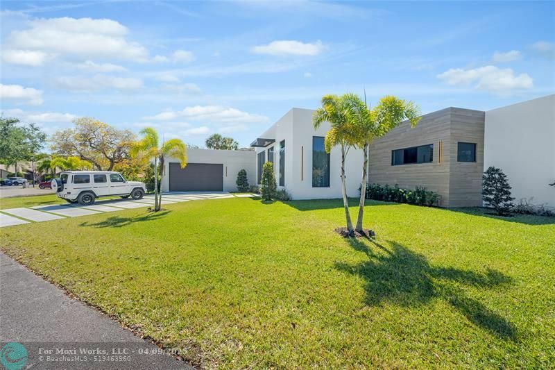 1000 SW 93rd Ave  Plantation FL 33324 photo