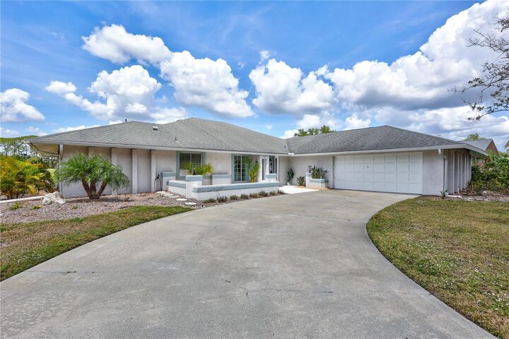 Property Photo: 4487 Glebe Farm Road FL 34235