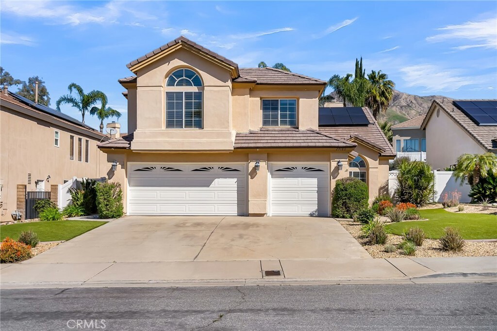 Property Photo:  29180 Greenbrier Place  CA 92346 