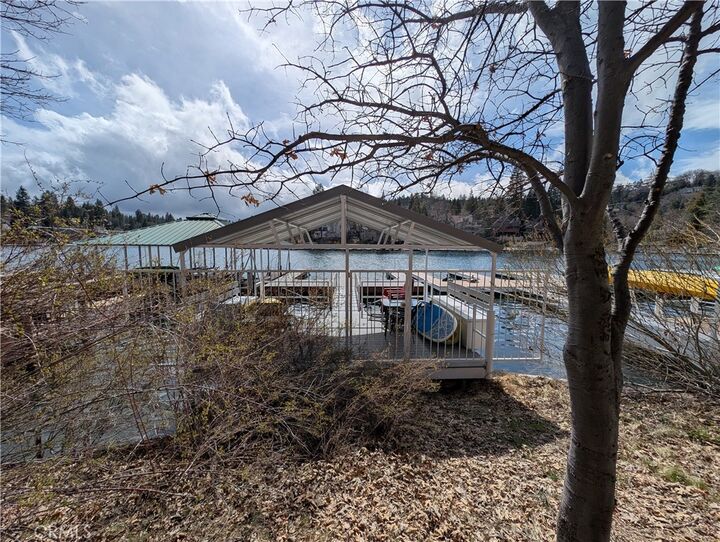 Property Photo: 490 Dock N490a CA 92352