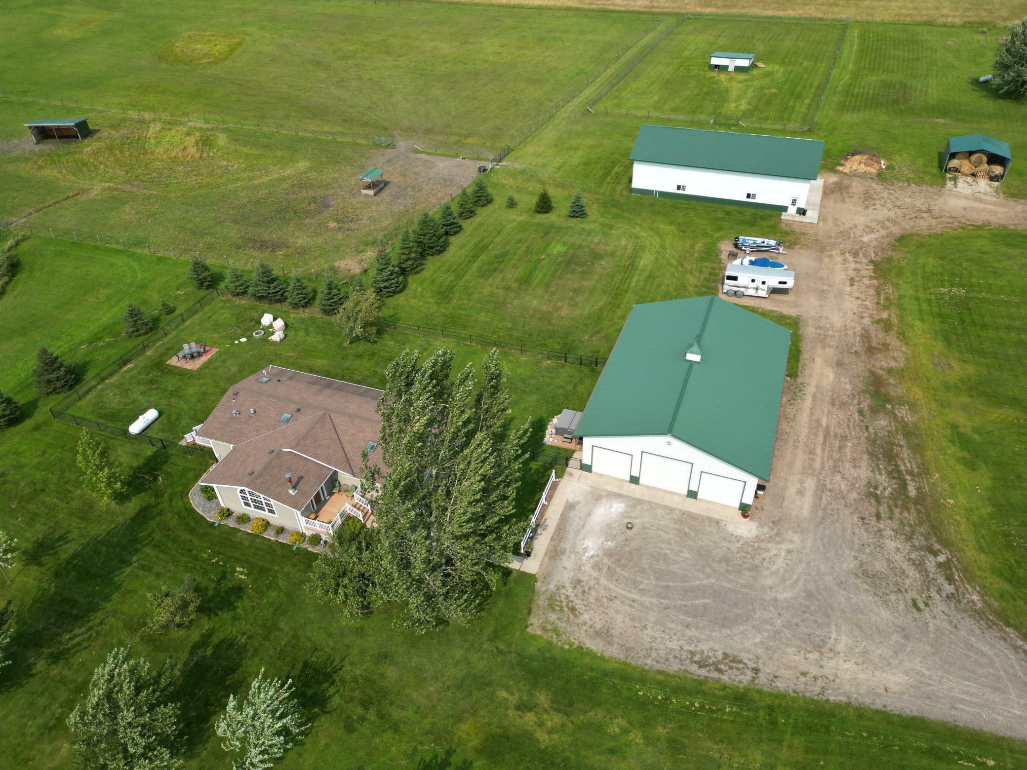 Property Photo: 48121 270th Avenue MN 56469