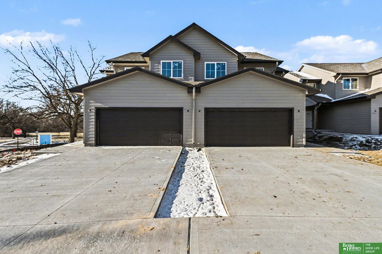 Property Photo: 7106 N 79th Court NE 68122