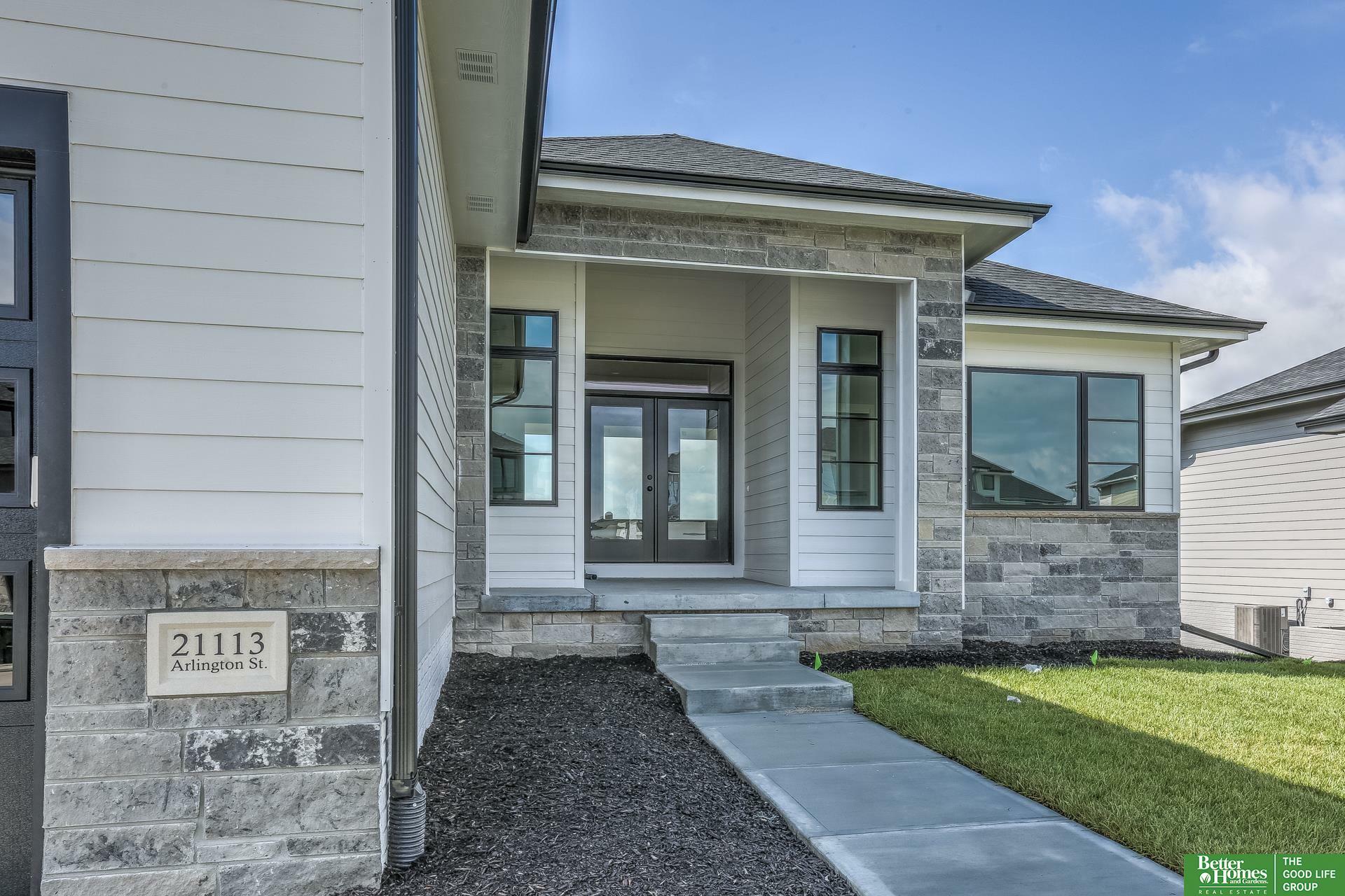 Property Photo: 21113 Arlington Street NE 68022