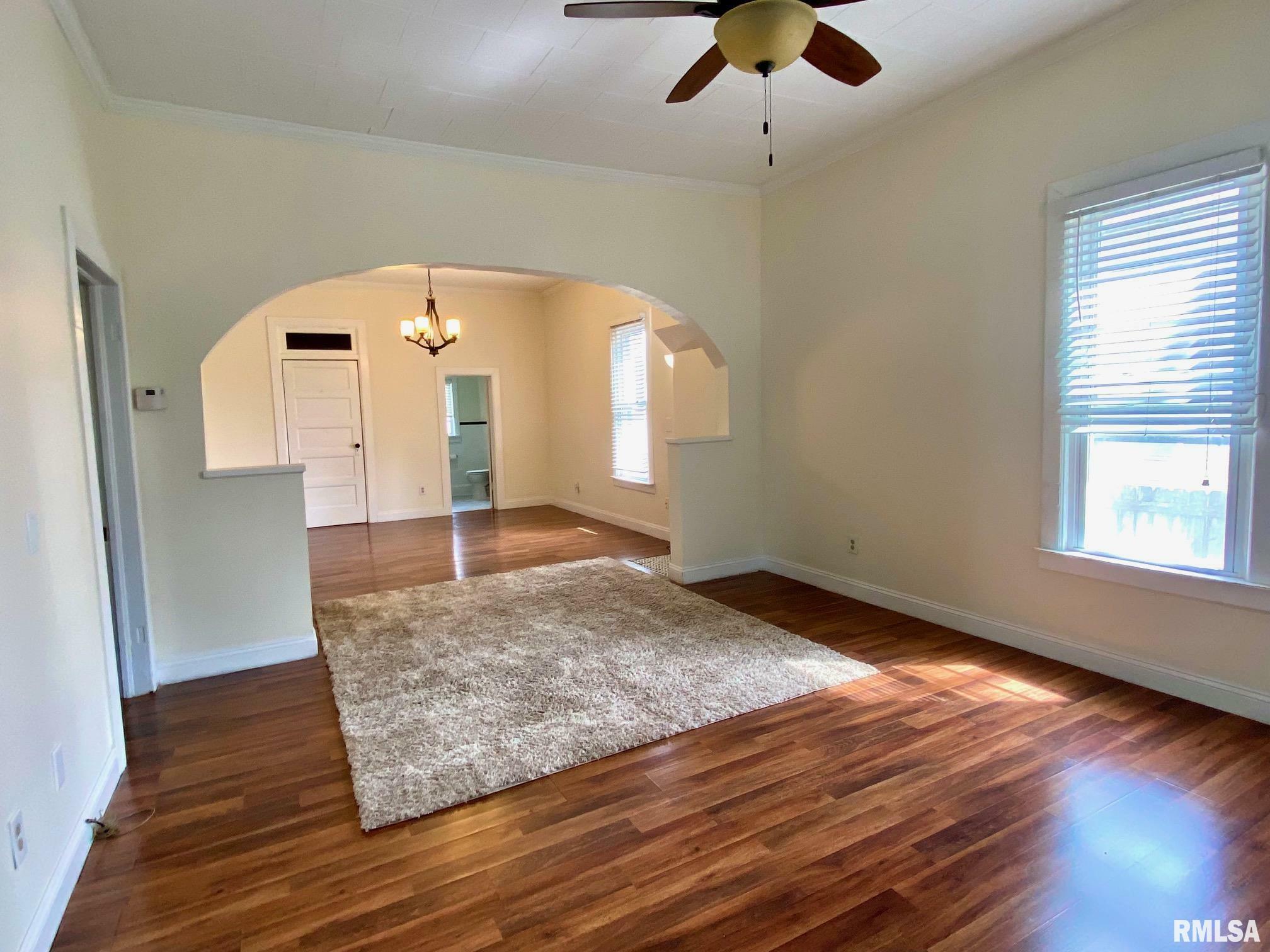 Property Photo: 320 S 19th Street IL 62948
