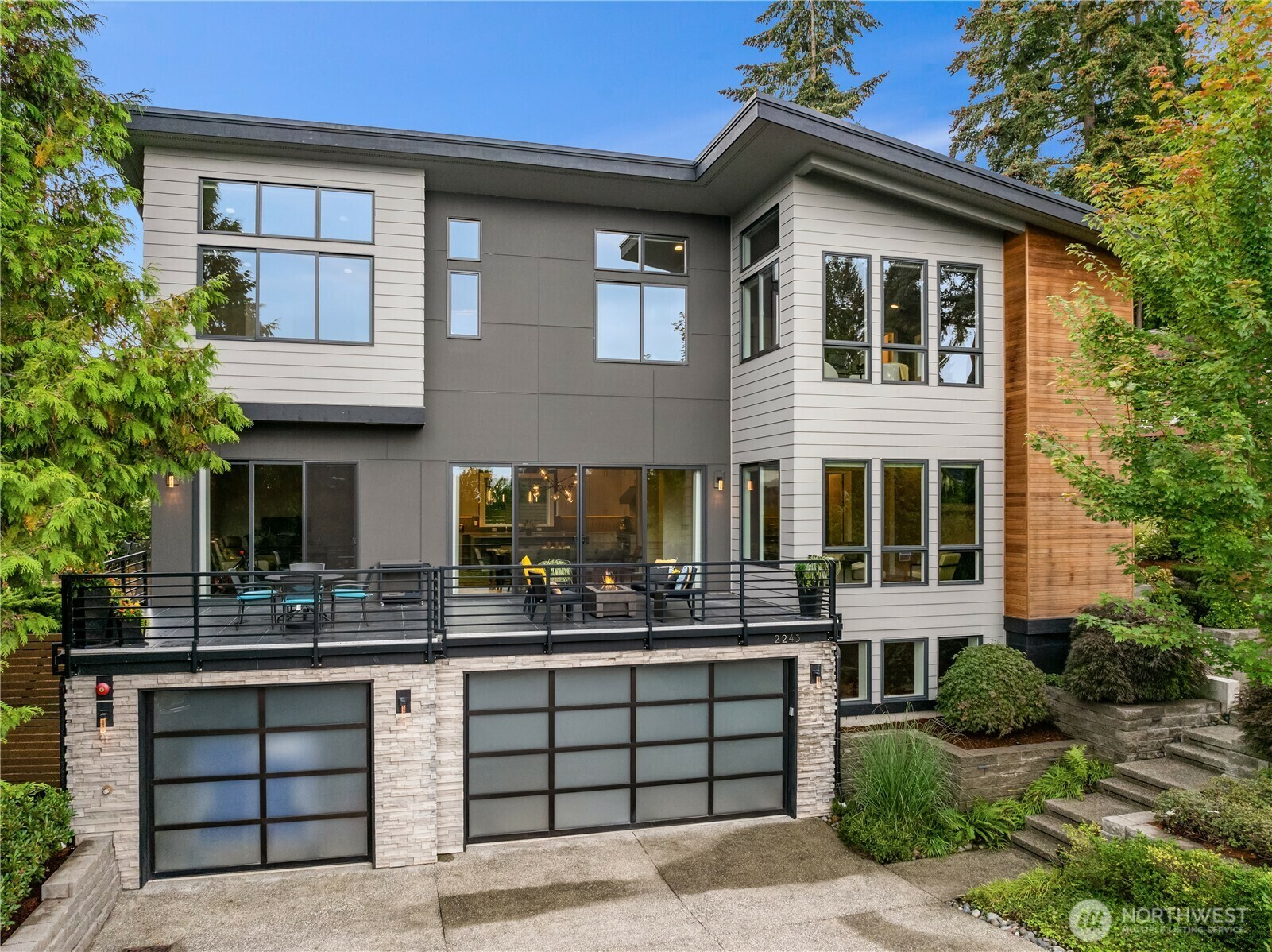 Property Photo: 2243 74th Avenue SE WA 98040