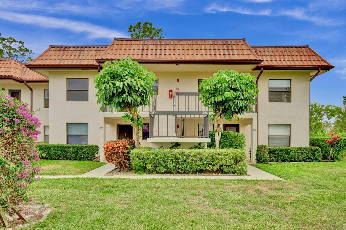 Property Photo:  7281 Golf Colony Court 206  FL 33467 