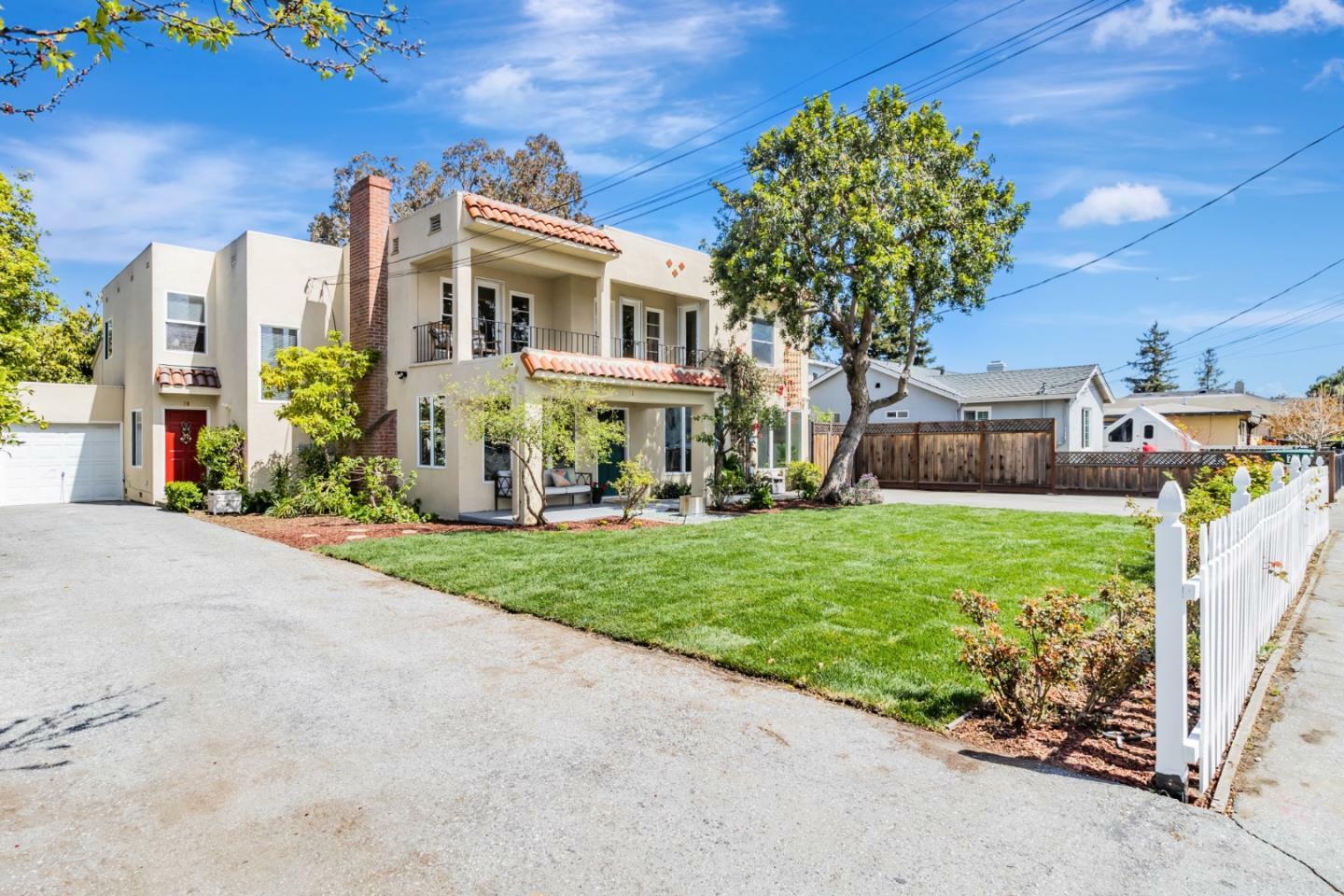 Property Photo:  71 Nueva Avenue  CA 94061 