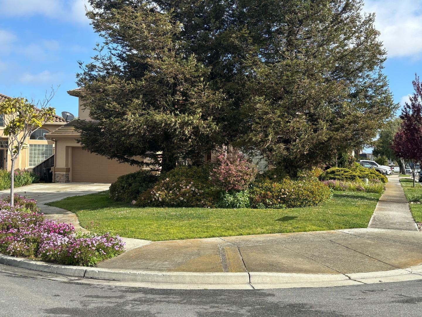 Property Photo: 258 Arguello Drive CA 93907