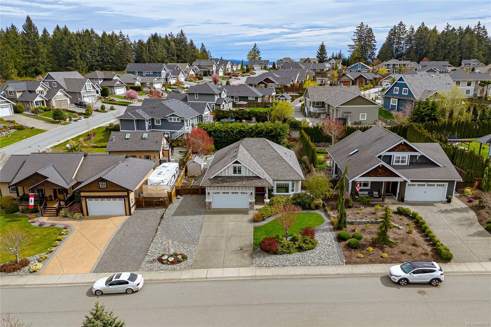 Property Photo: 2571 McClaren Rd BC V0R 2P1