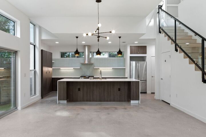 Property Photo: 2312 Enfield Road 2 TX 78703