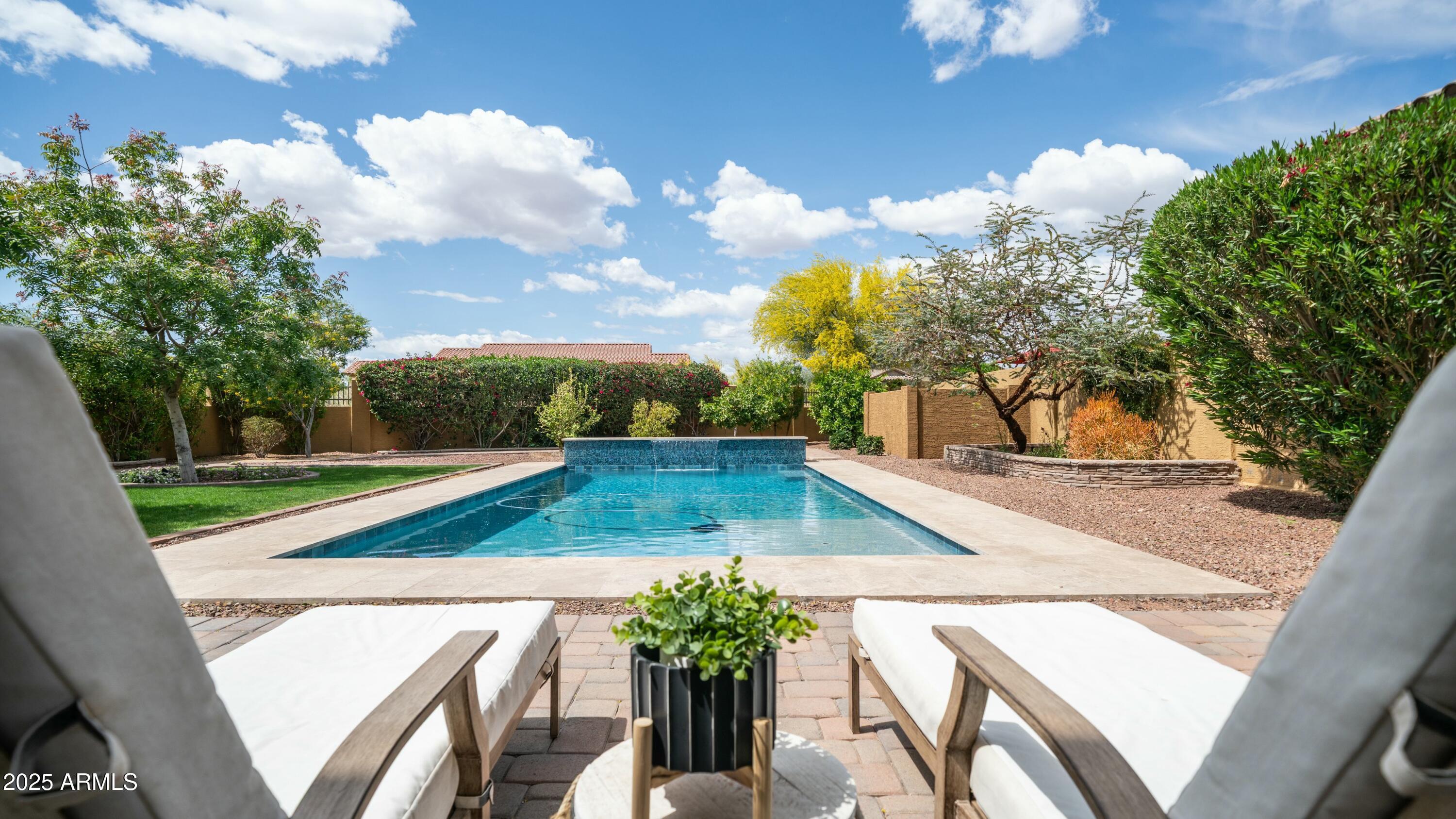 Property Photo: 8340 E Jensen Circle AZ 85207