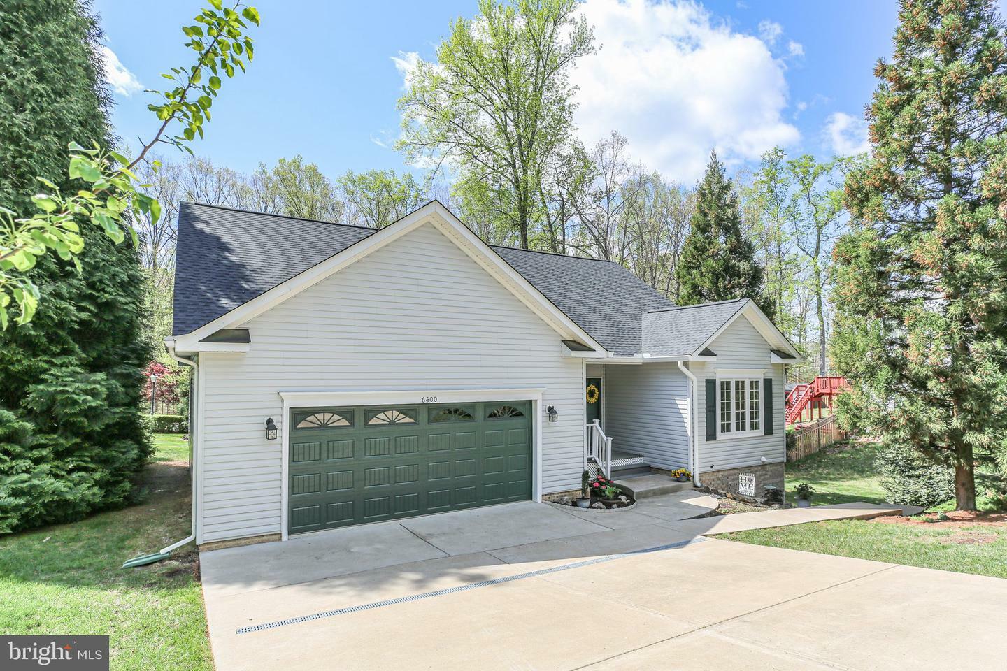 Property Photo: 6400 Quiet Pond Court VA 22407