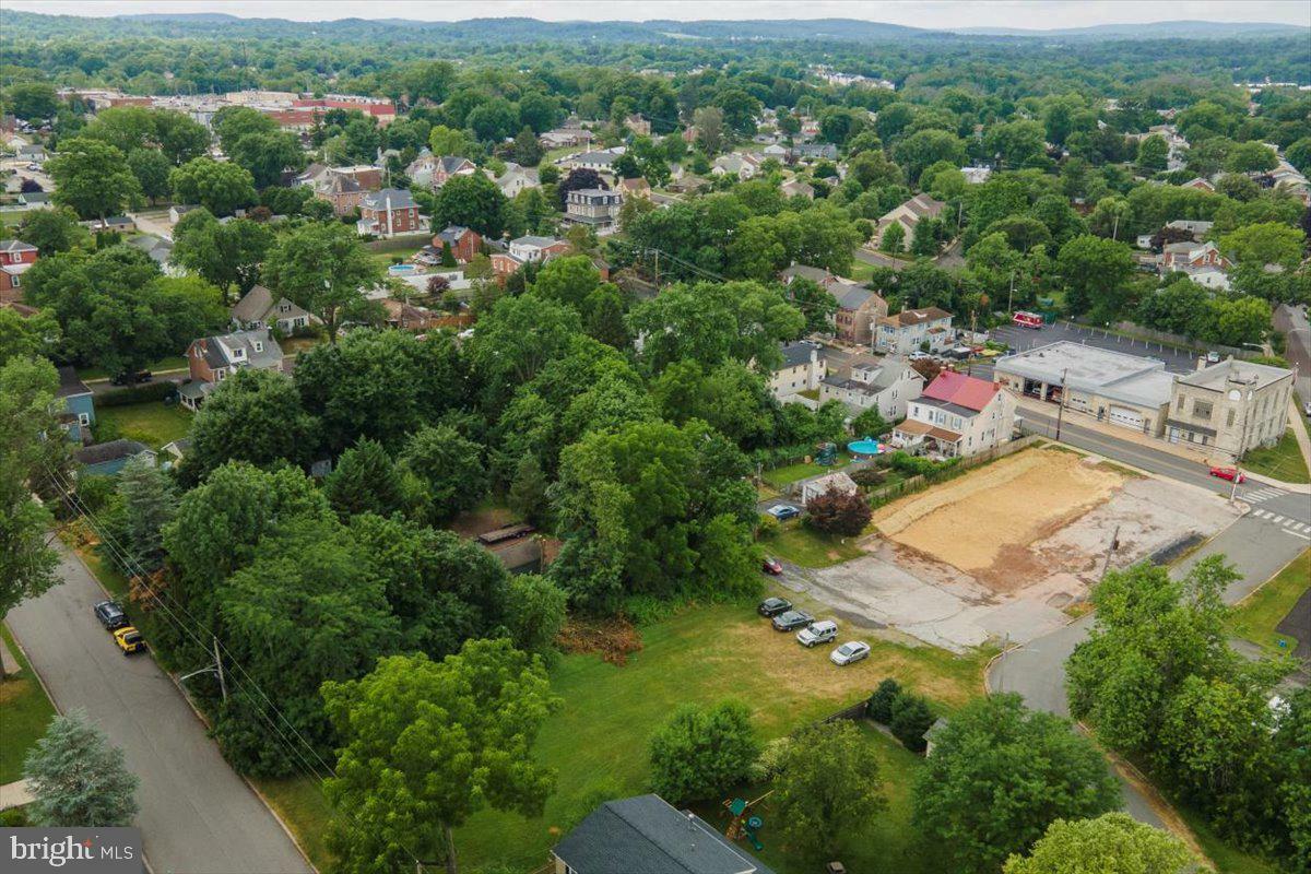 Property Photo: 809 Cherry Street PA 19460
