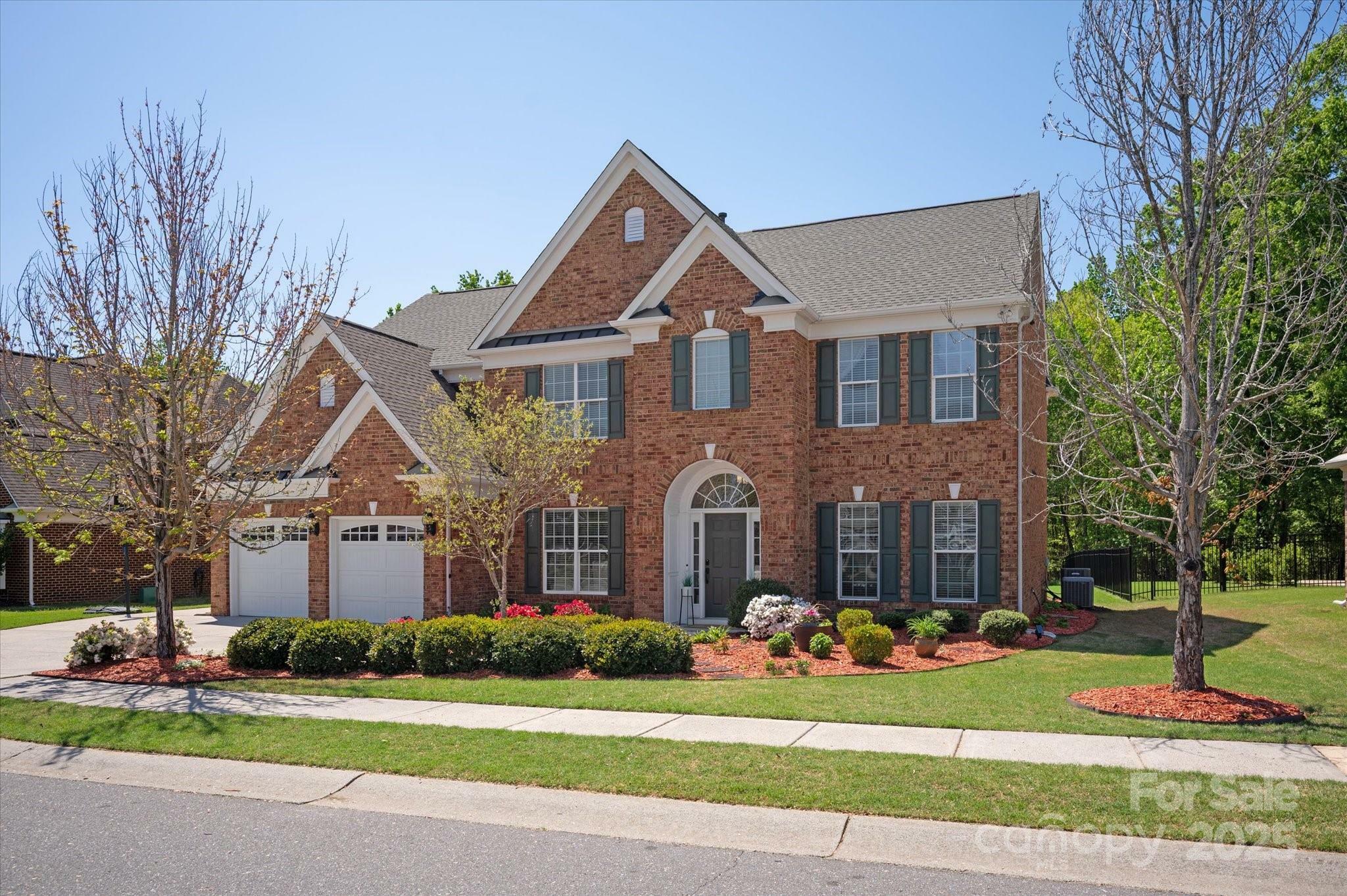 Property Photo: 10104 Silverling Drive NC 28173