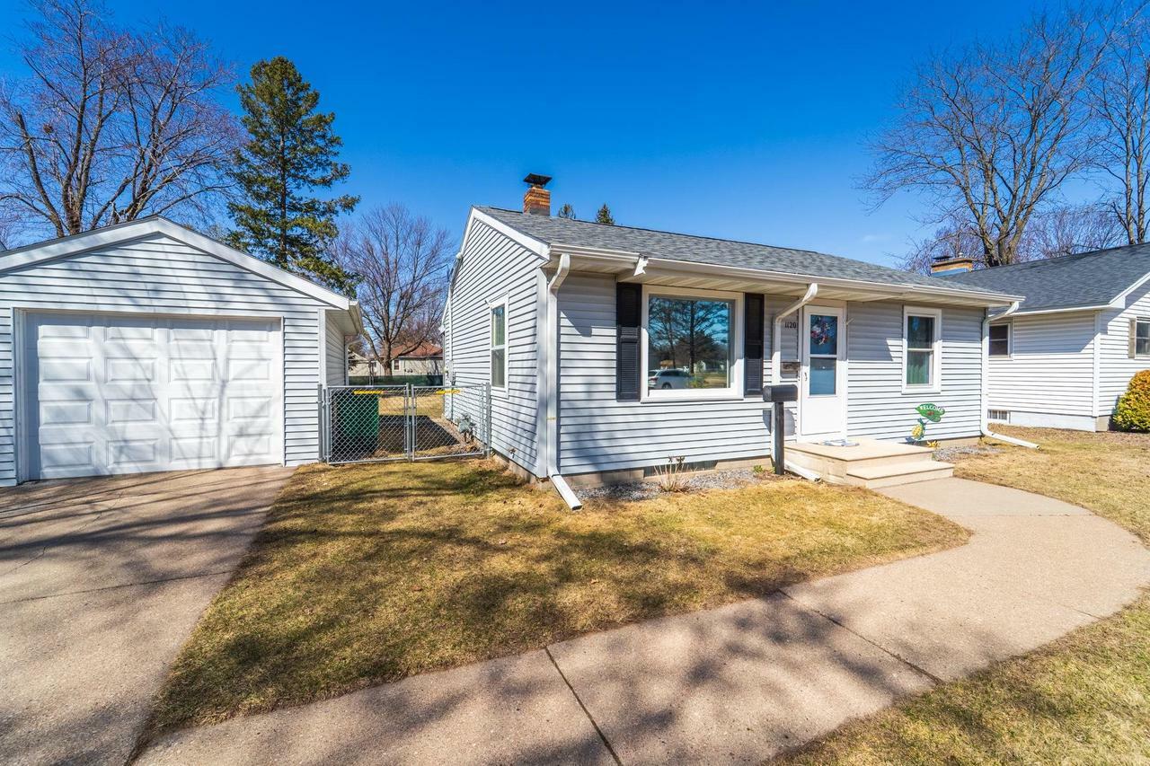 Property Photo: 1120 12th Street South WI 54494