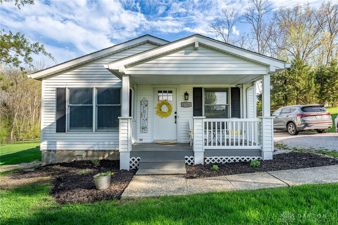 Property Photo:  1736 Swings Corner Pt Isab Road  OH 45106 
