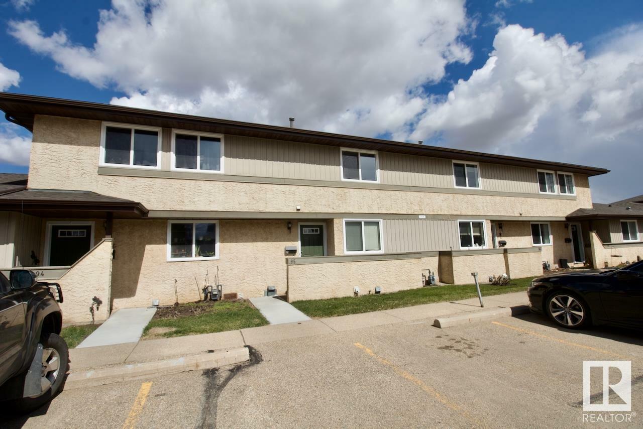 Property Photo: 8930 99 Avenue 95 AB T8L 3L1