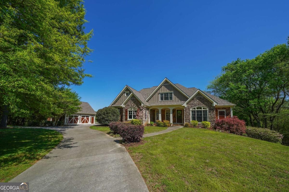 Property Photo: 20 Rivercreek Crossing GA 30145