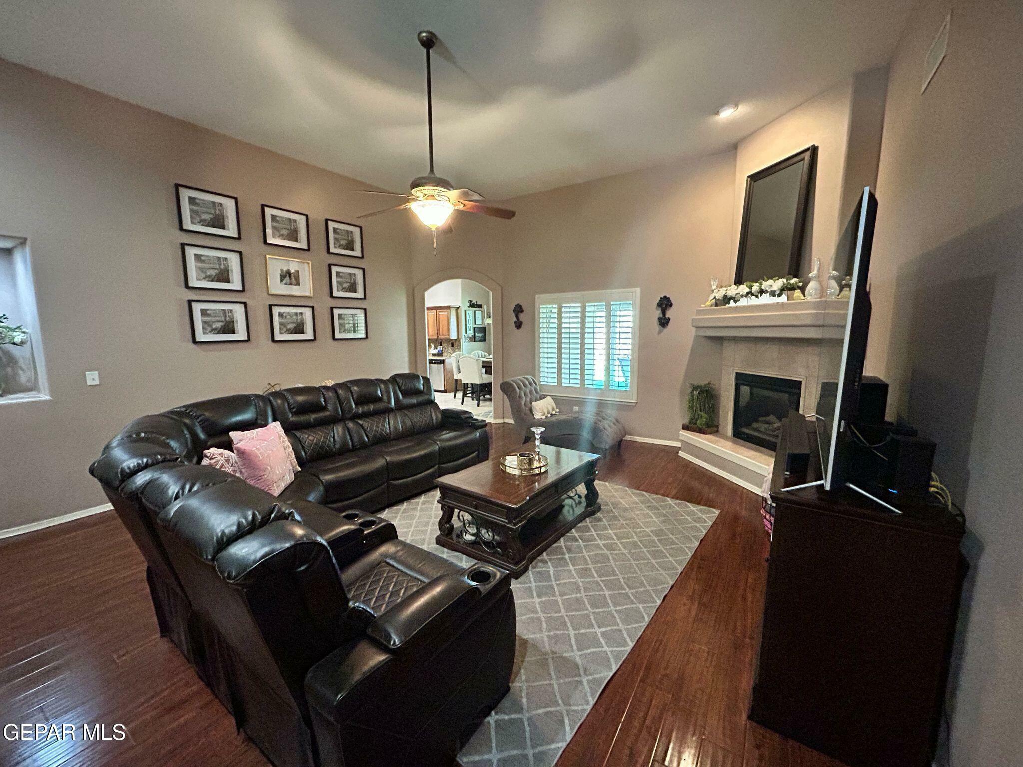 Property Photo: 3808 Tierra Lisboa Lane TX 79938