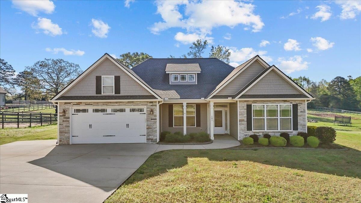 Property Photo: 181 Sunset Road SC 29356