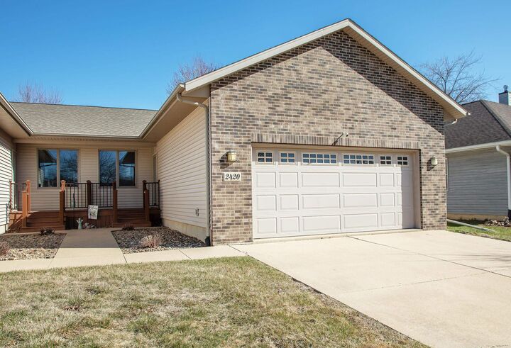 2420 Park 3rd Ave NW  Waverly IA 50677 photo