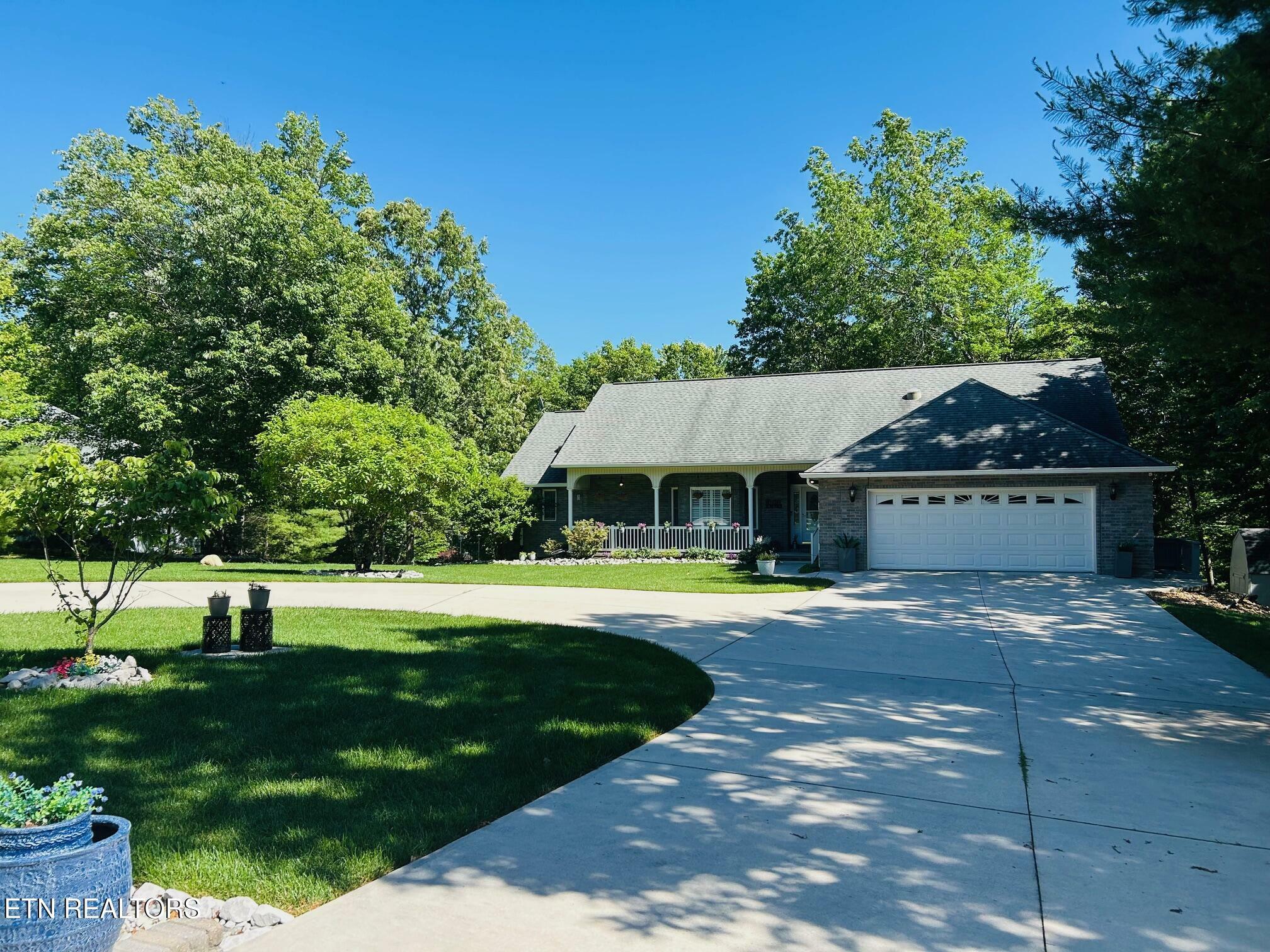 Property Photo: 260 Rotherham Drive TN 38558