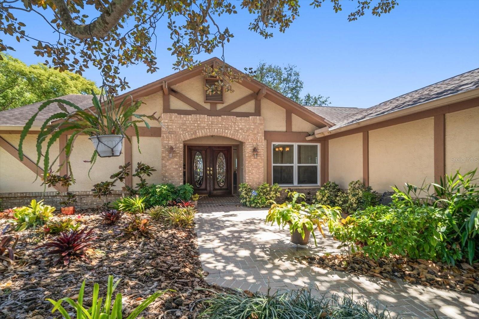 Property Photo:  4868 Lake Valencia Boulevard E  FL 34684 
