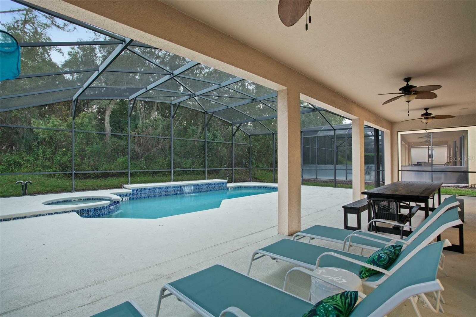 Property Photo: 8404 Secret Key Cove FL 34747